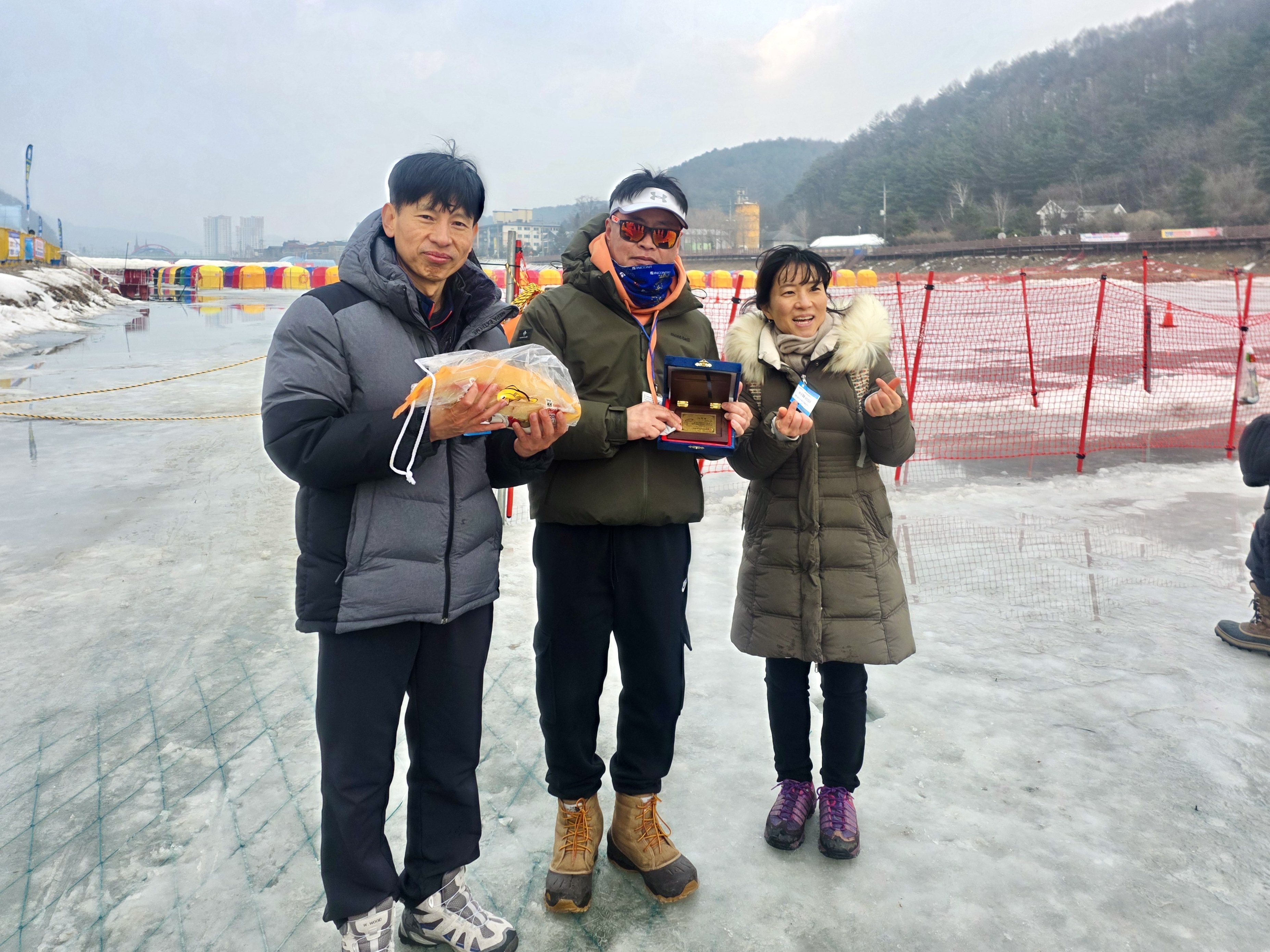 1월 15일 <2번낚시터>  두번째 황금송어잡다!!